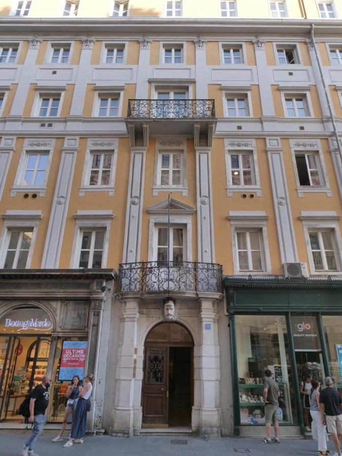 Piazza Unita House Apartment *