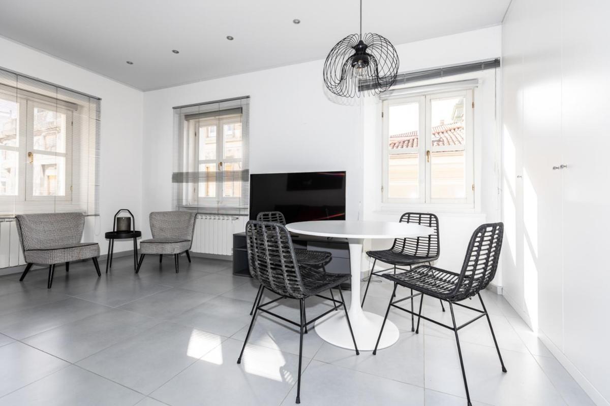 Piazza Unita House Apartment